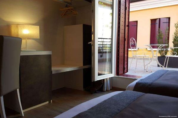 Villa Costanza Superior Rooms (Mestre)